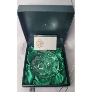 Galway Irish Crystal Paperweight Dome Leaves Flowers 4" Diameter w/ Original Box